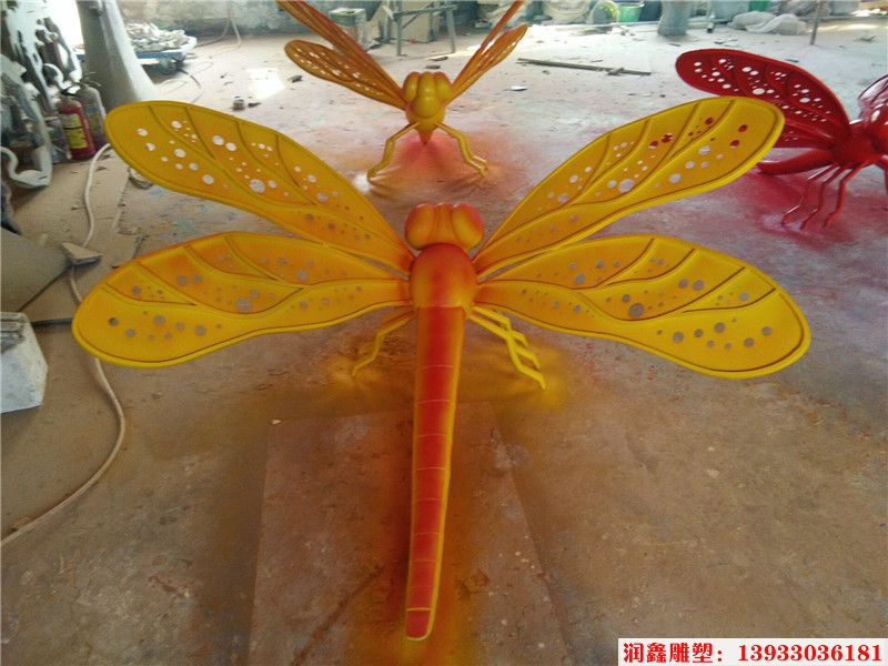 不锈钢蜻蜓雕塑，莲花塘蜻蜓雕塑5