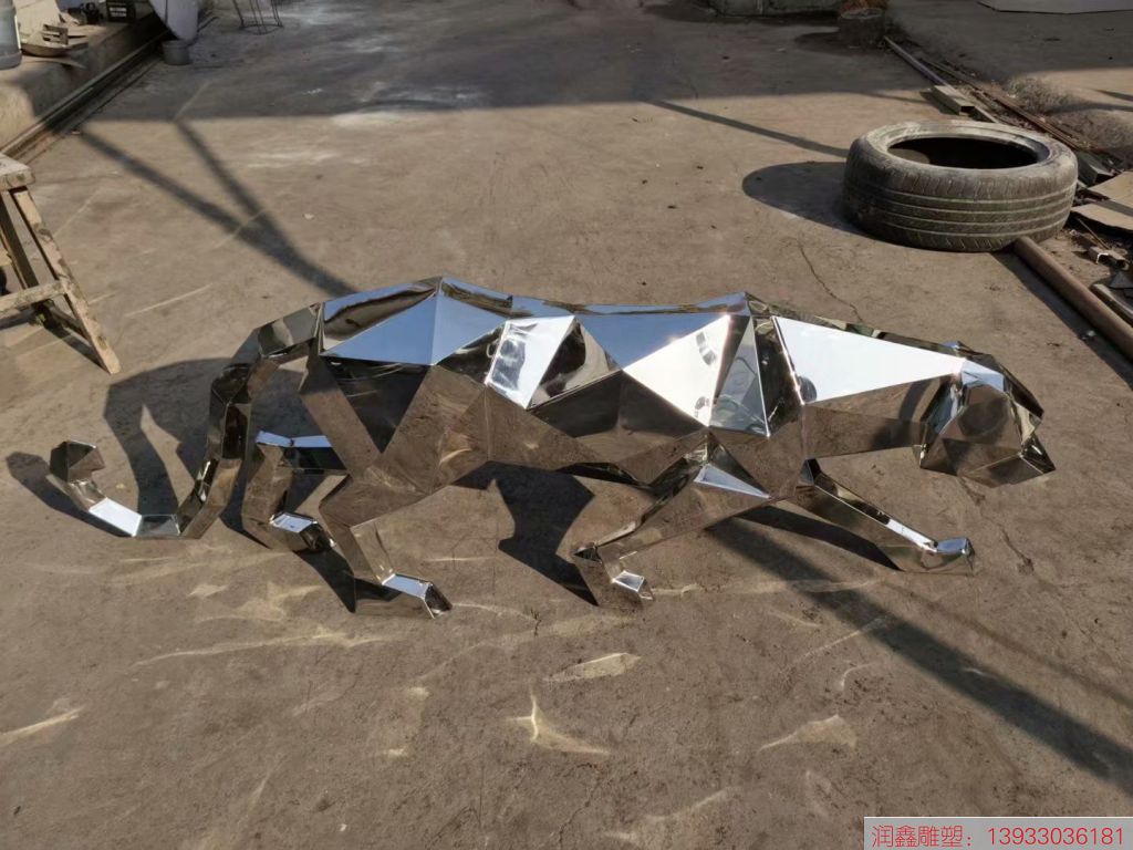 不锈钢豹子雕塑 动物豹子雕塑