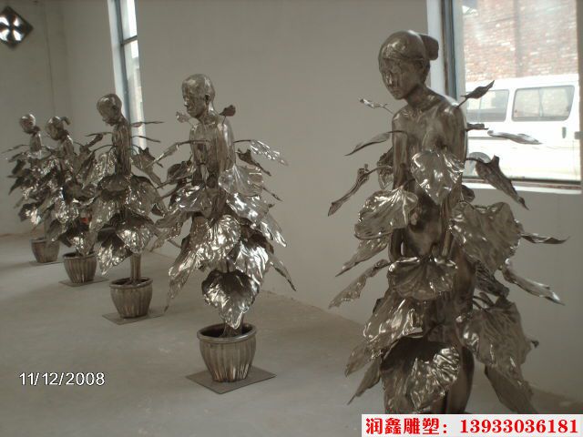 不锈钢树人雕塑，校园教育主题雕塑